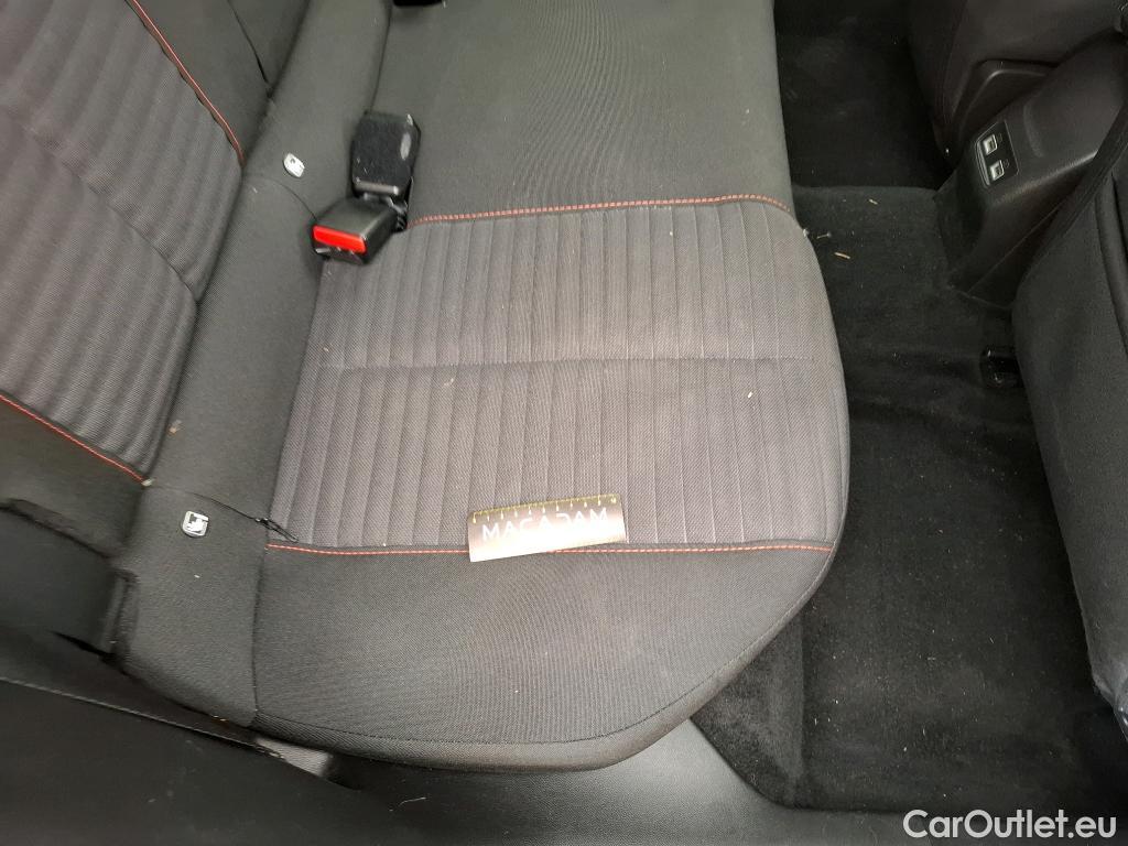  Peugeot  2008  Active Pack 1.2 PureTech 130CV BVA8 E6d #14