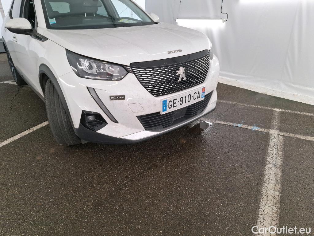  Peugeot  2008  Allure Pack 1.2 PureTech 130CV BVM6 E6d #15