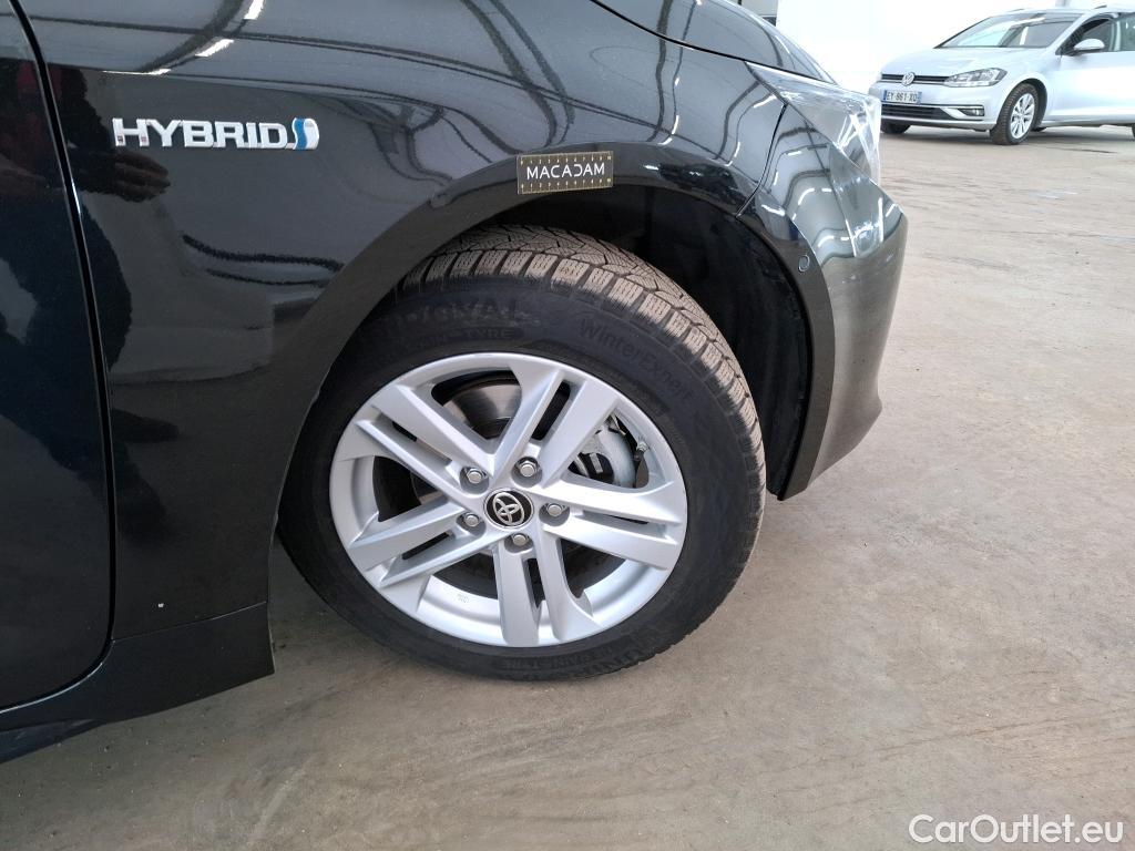 Toyota  Corolla TOYOTA  / 2018 / 5P / Berline Hybride 122h Dynamic Business Supp Lomb #44