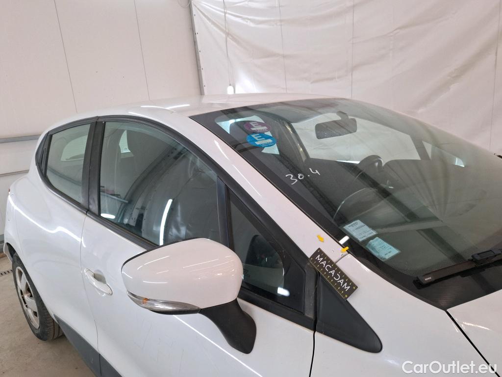  Renault  Clio  IV Air MediaNav 1.5 dCi 75CV BVM5 E6 #34