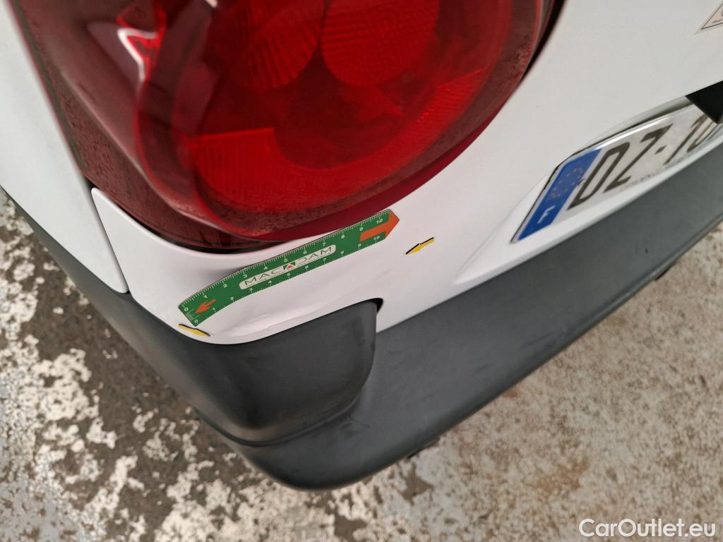  Citroen  Berlingo  Fourgon Confort L1 (Court) 1.6 100CV BVM5 E6 #11