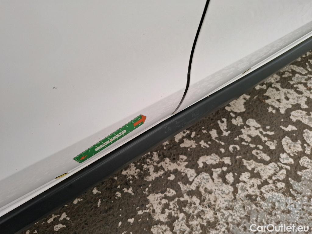  Citroen  C3  Société Feel Nav 1.2 PureTech 80CV BVM5 E6d #5