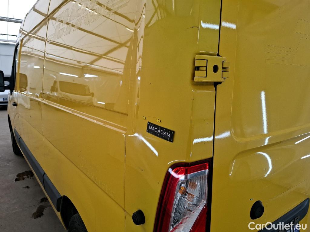  Renault  Master RENAULT  / 2019 / 4P / Fourgon tôlé FG Z.E.Tr CF F3100 L2H2 R75 AI - 19 #31