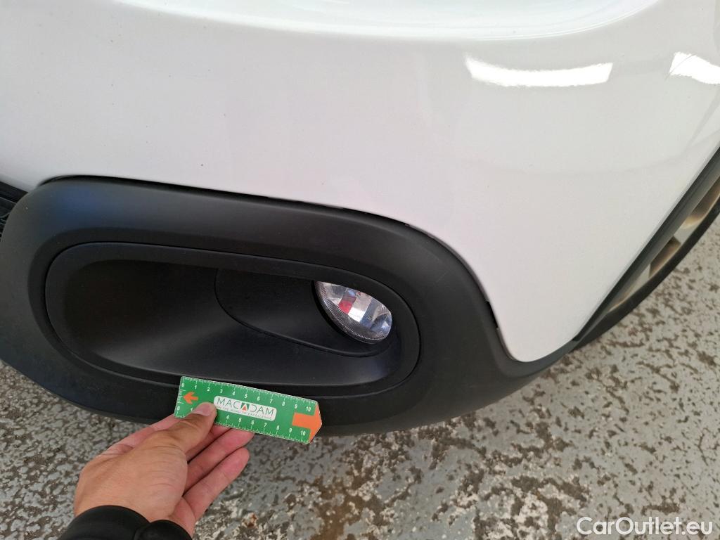  Citroen  C3  Société Feel Nav 1.2 PureTech 80CV BVM5 E6d #18