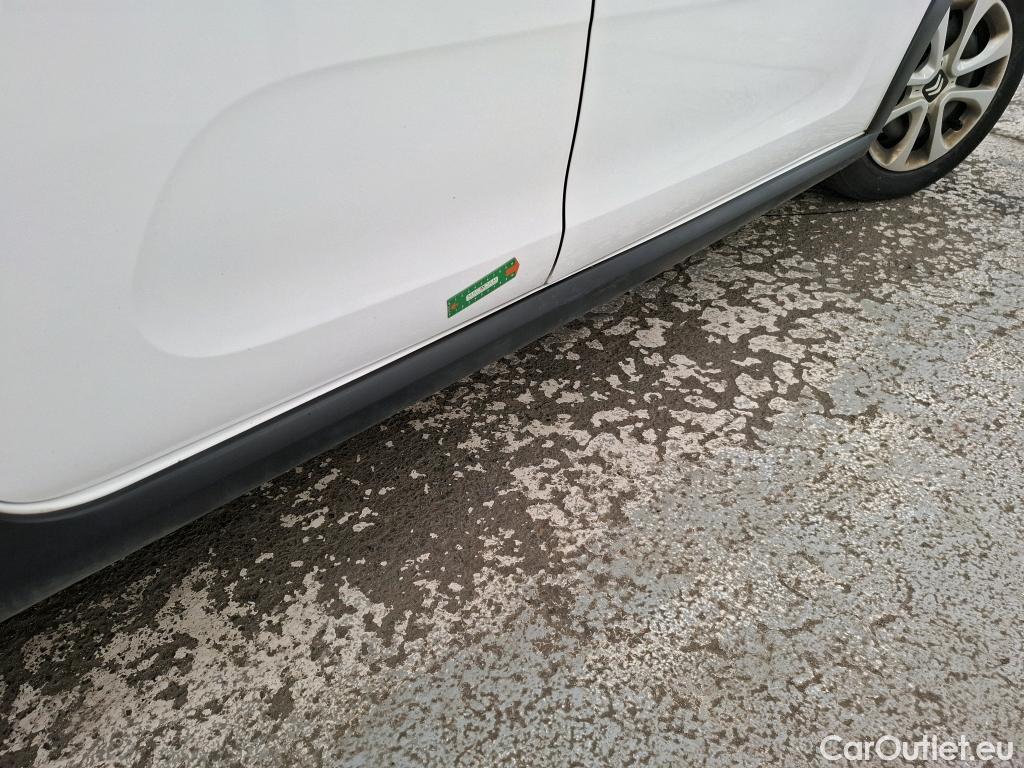  Citroen  C3  Société Feel Nav 1.2 PureTech 80CV BVM5 E6d #6