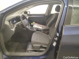  Volkswagen  Golf  Volkswagen VIII 1.0 eTSI 81kW Life Business DSG 5d #3