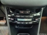 Peugeot  2008 Peugeot  1.2 Puretech 81kW S&S EAT6 Allure 5d #27