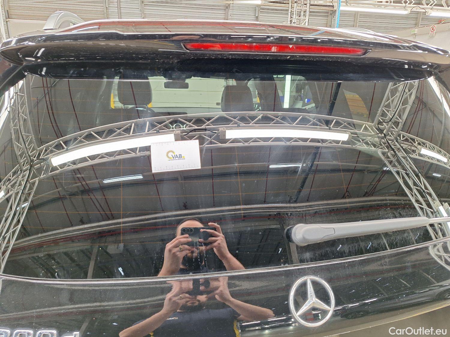  Mercedes  GLB Mercedes,  '19, Mercedes-Benz   200 d 5d #29