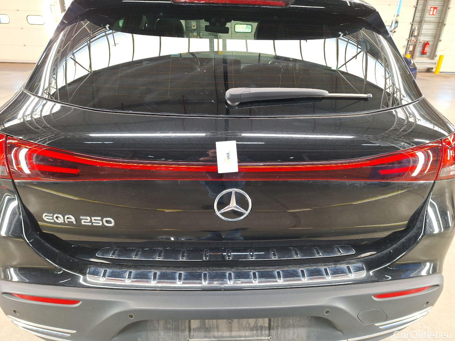  Mercedes  EQA Mercedes,  '21 BEV, Mercedes-Benz   250 Business Solution Luxury #20
