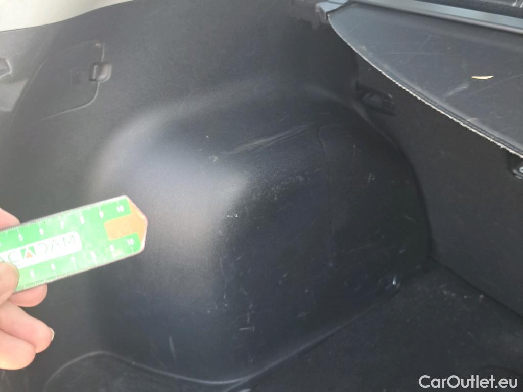  KIA  Niro  Drive 1.6 105CV AT6 E6d #23
