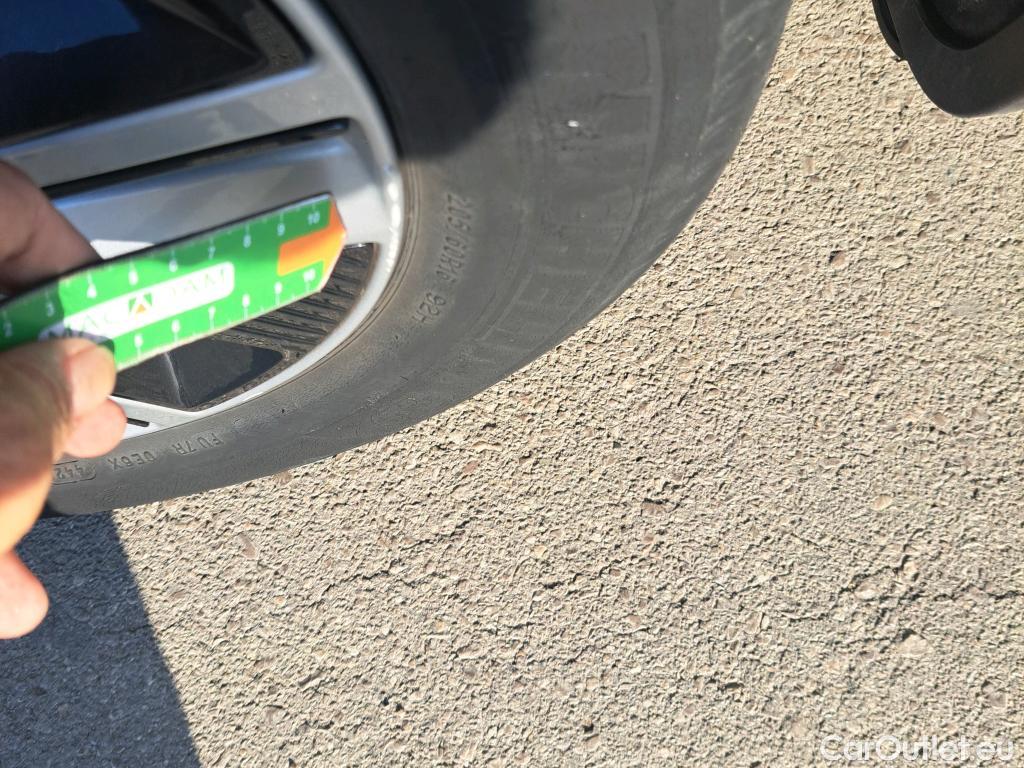  KIA  Niro  Drive 1.6 105CV AT6 E6d #20