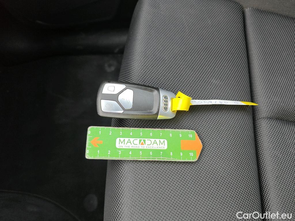  Land Rover  Discovery AUDI Q5 / 2020 / 5P / todoterreno S Line 50 TFSI e quattro-ultra #3
