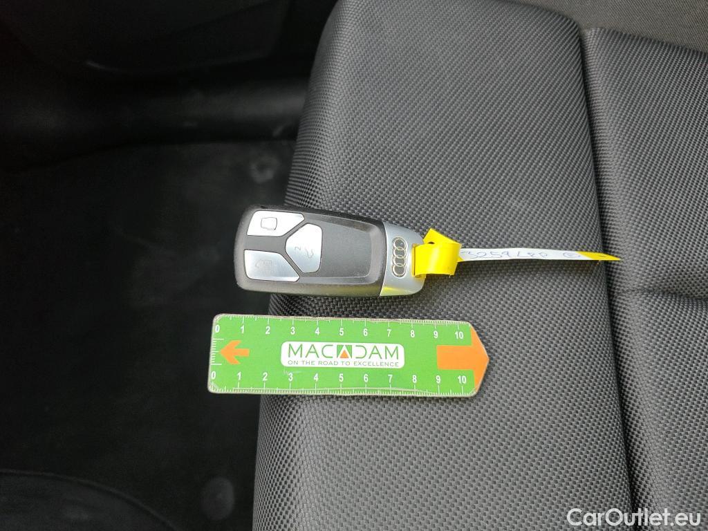  Land Rover  Discovery AUDI Q5 / 2020 / 5P / todoterreno S Line 50 TFSI e quattro-ultra #4