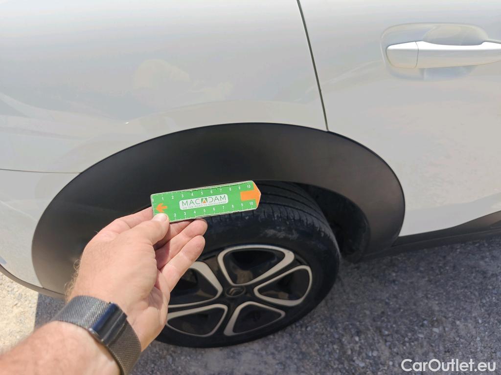  Citroen  C4 Cactus  Feel 1.5 BlueHDi 100CV MT6 E6dT #22