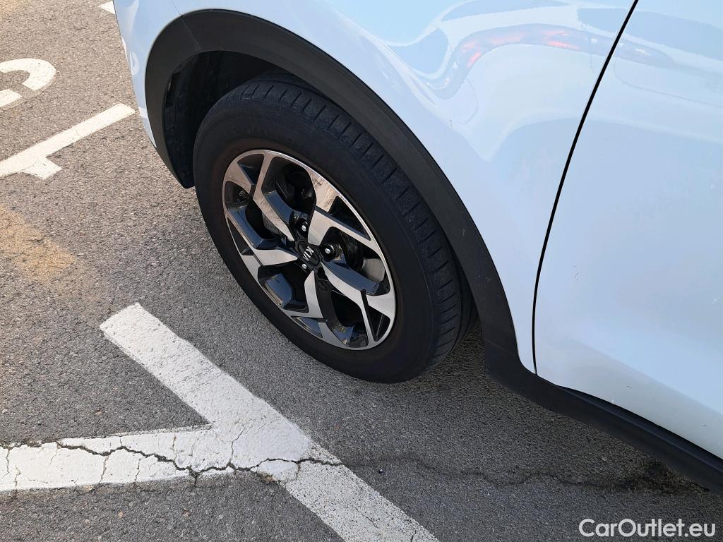  KIA  Sportage KIA  / 2018 / 5P / todoterreno 1.6 MHEV Business 100kW (136CV) 4x2 #1