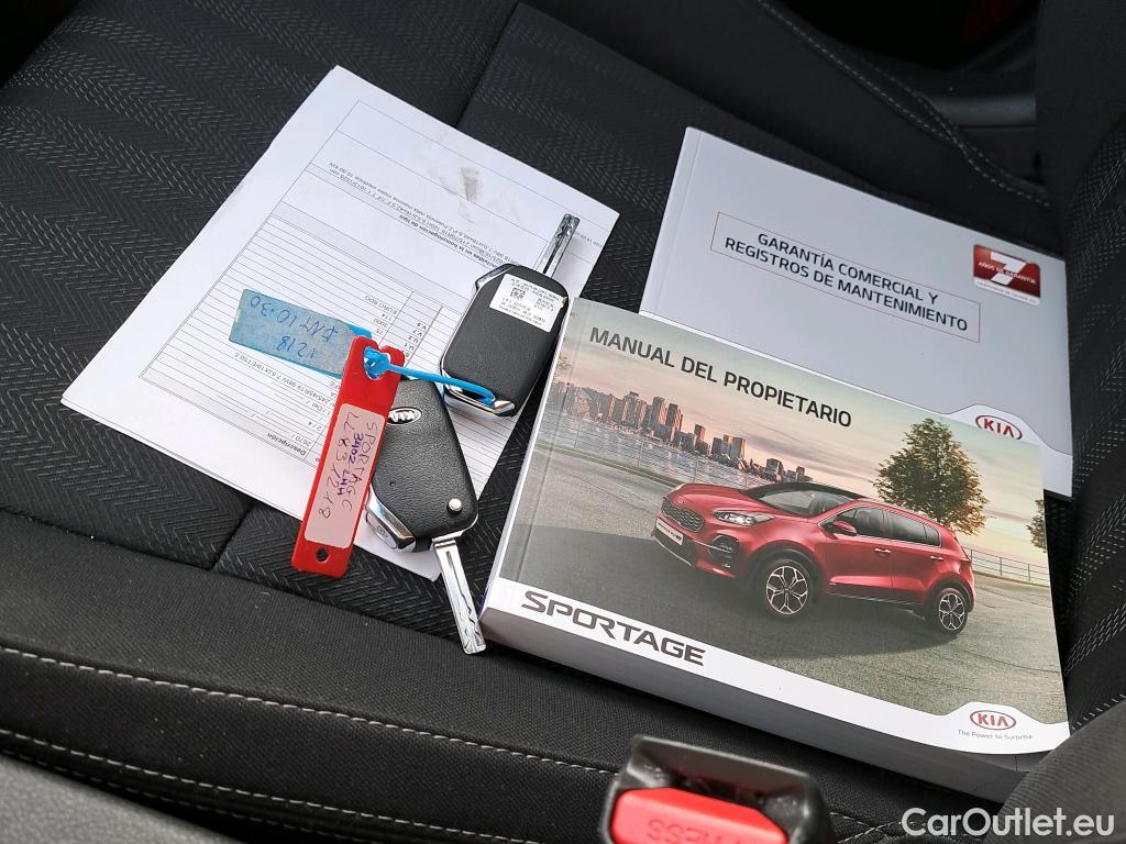  KIA  Sportage KIA  / 2018 / 5P / todoterreno 1.6 MHEV Business 100kW (136CV) 4x2 #10