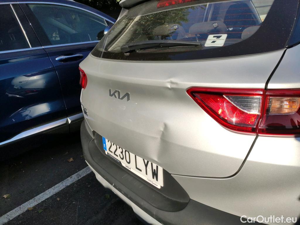  KIA  STONIC KIA  / 2017 / 5P / todoterreno 1.0 T-GDi 74kW MHEV iMT Concept Plus(SL)(SP) #1