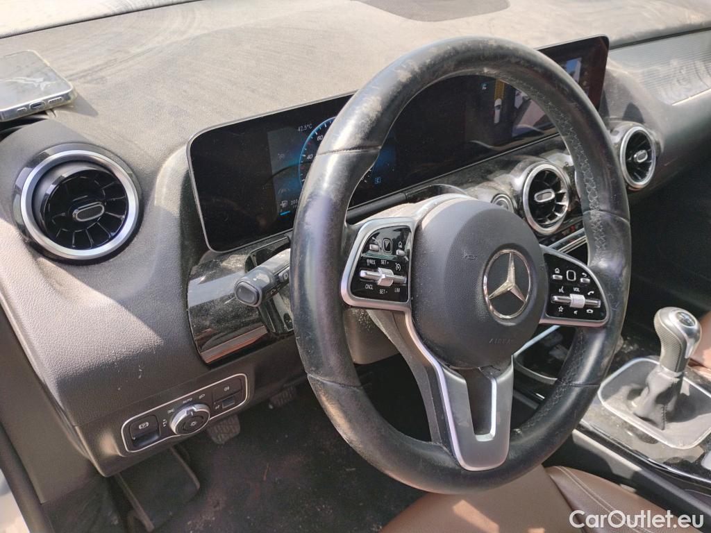  Mercedes  B-Klasse Clase B B 180 d (247.003) 1.5 115CV MT6 E6dT #53
