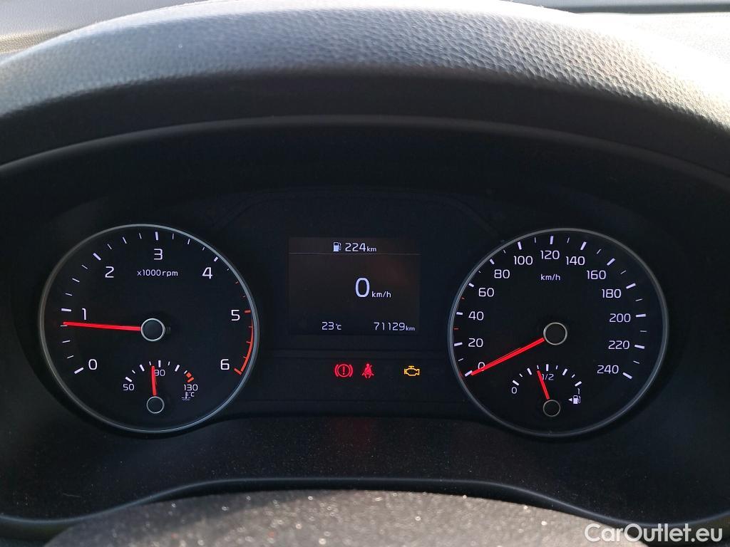  KIA  Sportage KIA  / 2018 / 5P / todoterreno 1.6 MHEV Business 100kW (136CV) 4x2 #19