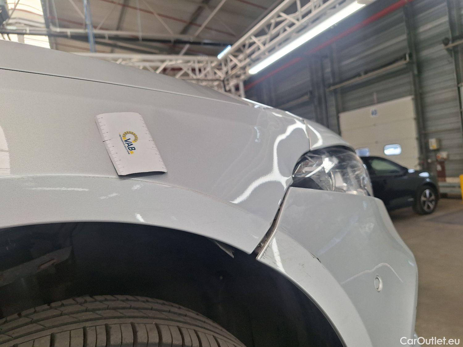  Mercedes  A-Klasse Mercedes, A-Class Berline '18, Mercedes-Benz  Limousine A 180 d DCT Busin #11