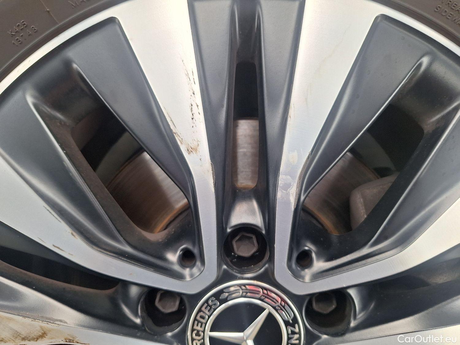  Mercedes  A-Klasse Mercedes, A-Class Berline '18, Mercedes-Benz  Limousine A 180 d DCT Busin #2
