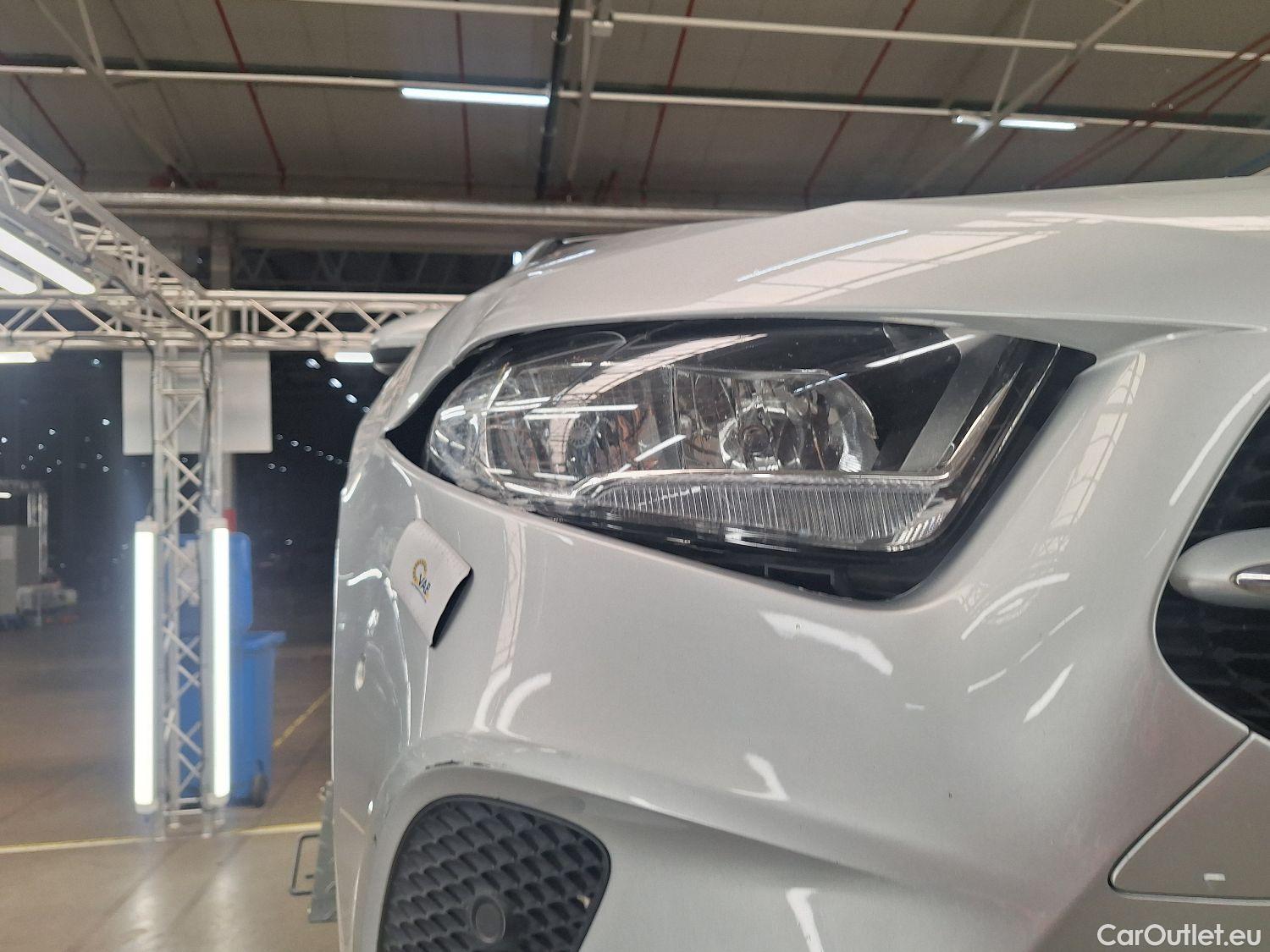  Mercedes  A-Klasse Mercedes, A-Class Berline '18, Mercedes-Benz  Limousine A 180 d DCT Busin #5