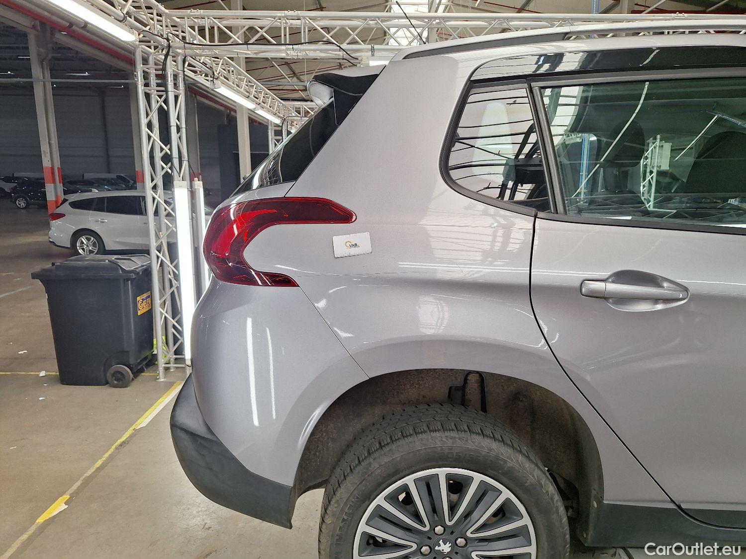  Peugeot  2008 Peugeot,  FL'16, Peugeot  1.2 Puretech 61kW S&S Active 5d #19