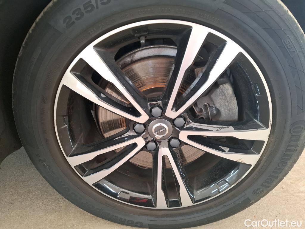 Volvo  XC60  Momentum Plug-In Hybrid AWD 2.0 T8 Twin Engine 390CV BVA8 E6dT #11