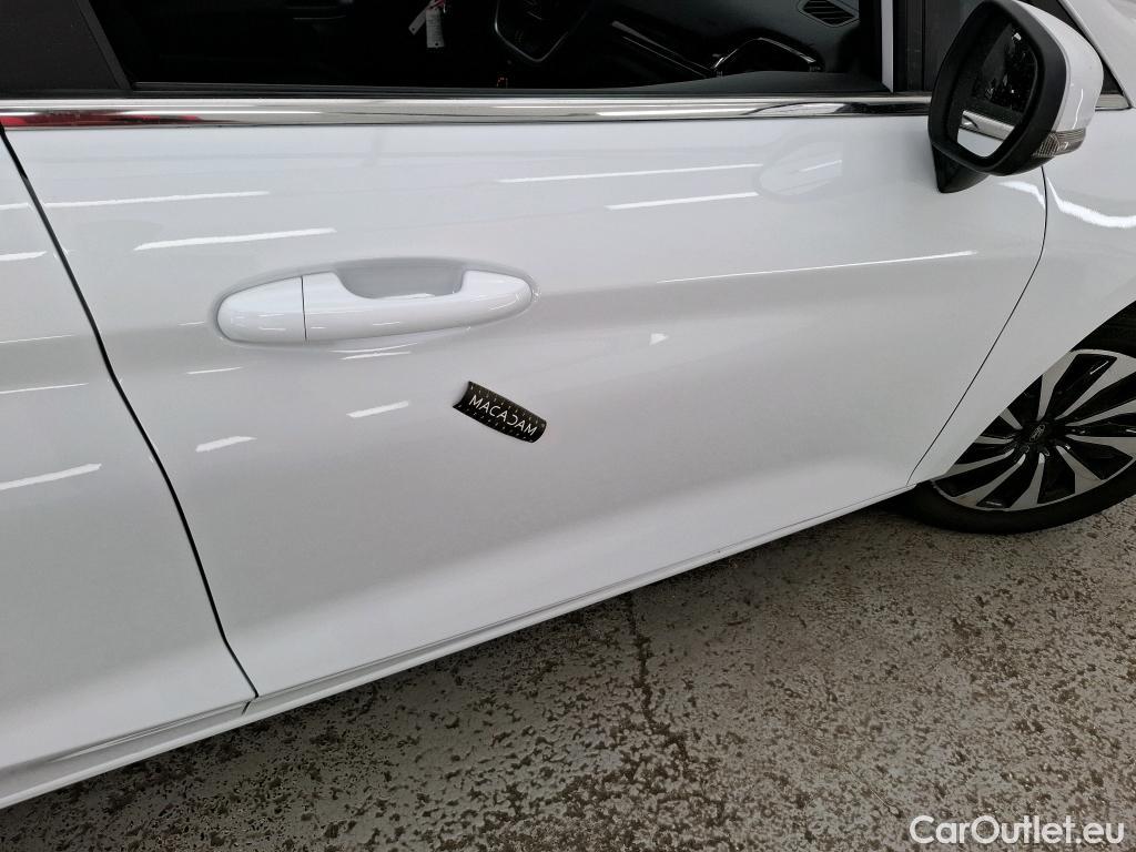  Ford  Fiesta  Titanium 1.0 EcoBoost #14