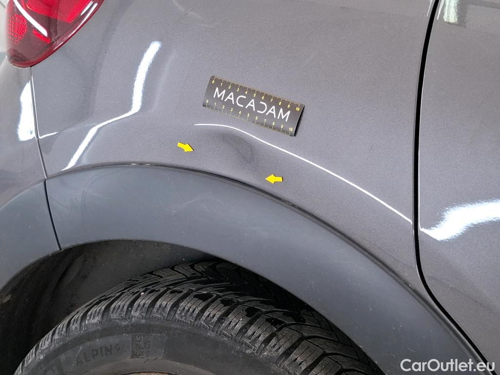  Citroen  C3  Shine Business 1.2 PureTech 110CV BVM6 E6d #2