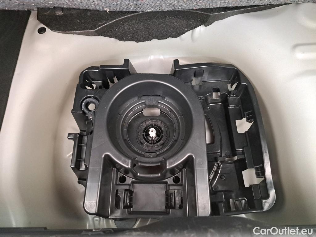  Citroen  C3  Feel Business 1.2 PureTech 80CV BVM5 E6d #10