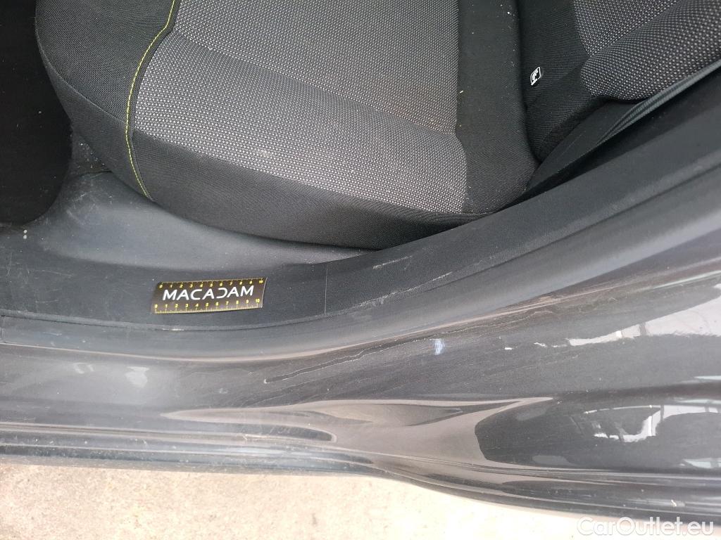  Citroen  C3  Shine Business 1.2 PureTech 110CV BVM6 E6d #5