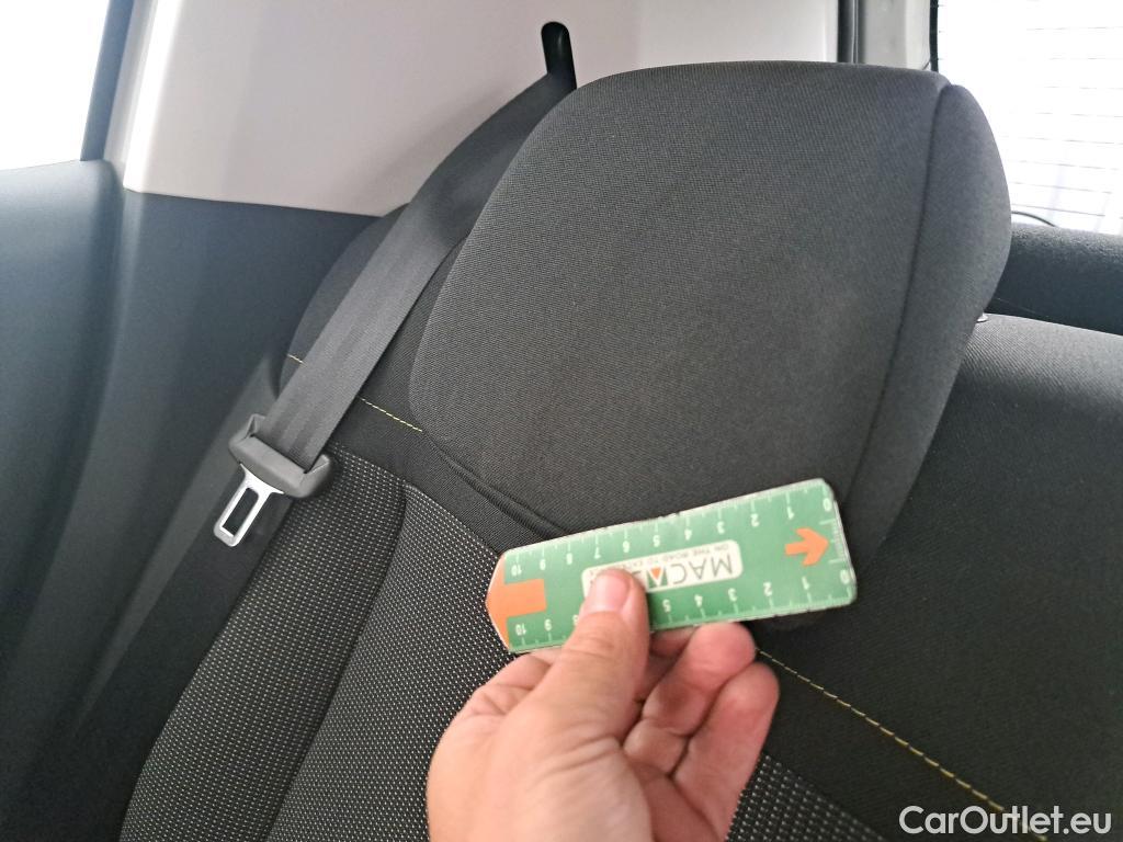  Citroen  C3  Max 1.2 PureTech 80CV BVM5 6E #3