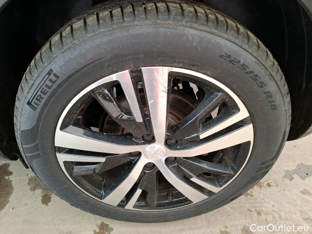  Peugeot  3008  II GT 1.2 PureTech 130CV BVA8 E6d #5