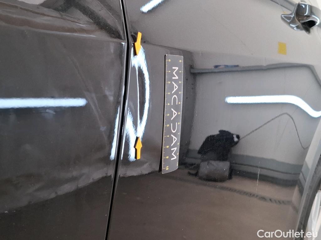  Volkswagen  Tiguan VOLKSWAGEN  / 2020 / 5P / SUV 1.4 eHybrid 245 DSG6 Elegance #2