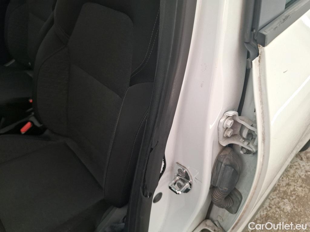  Renault  Clio  V Business 1.5 dCi 85CV BVM6 E6dT #17