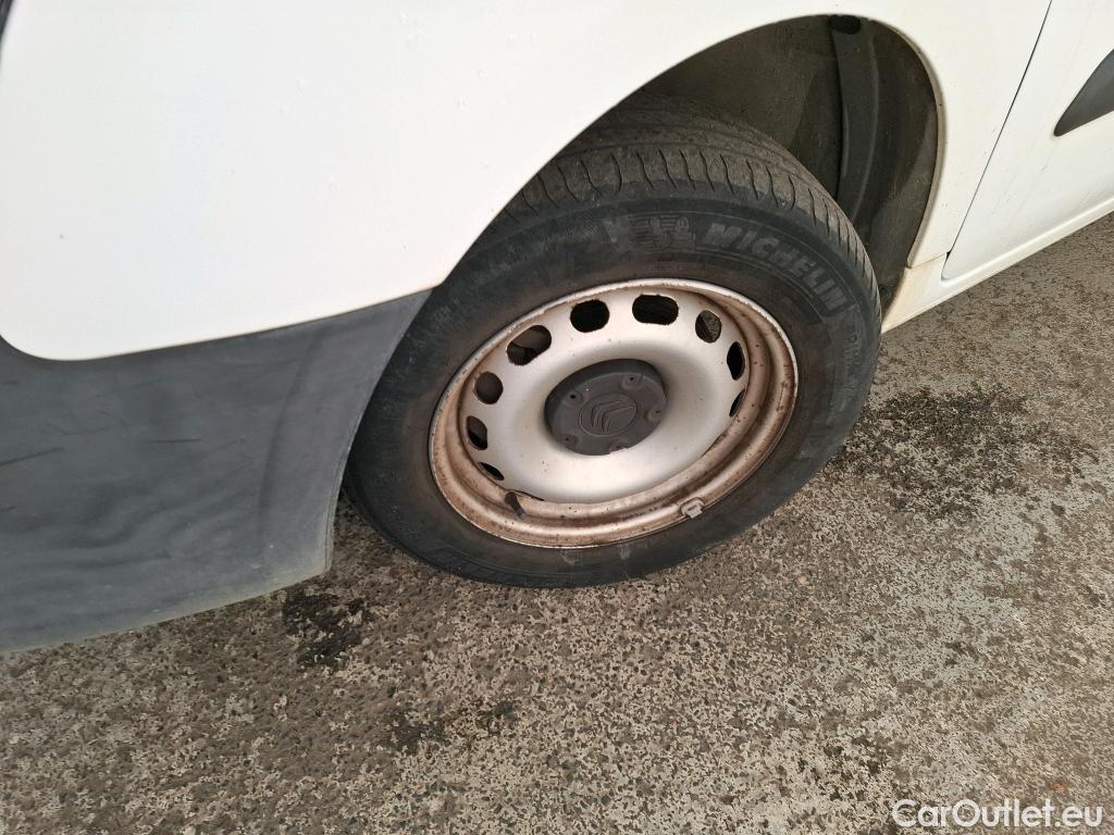  Citroen  Berlingo  Fourgon Confort L1 (Court) 1.6 100CV BVM5 E5 #17