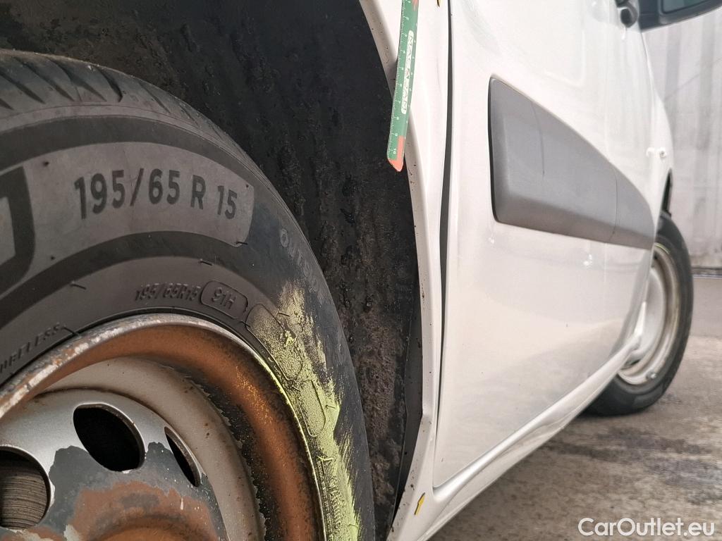 Citroen  Berlingo  Fourgon Confort L1 (Court) 1.6 100CV BVM5 E6 #8