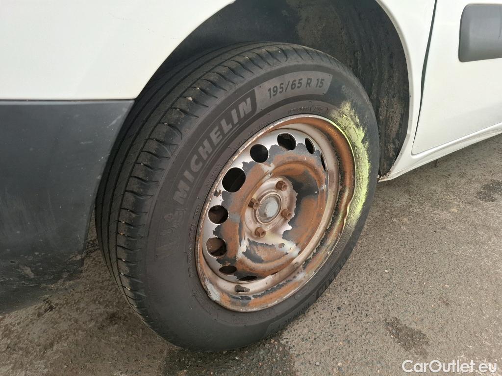  Citroen  Berlingo  Fourgon Confort L1 (Court) 1.6 100CV BVM5 E6 #54