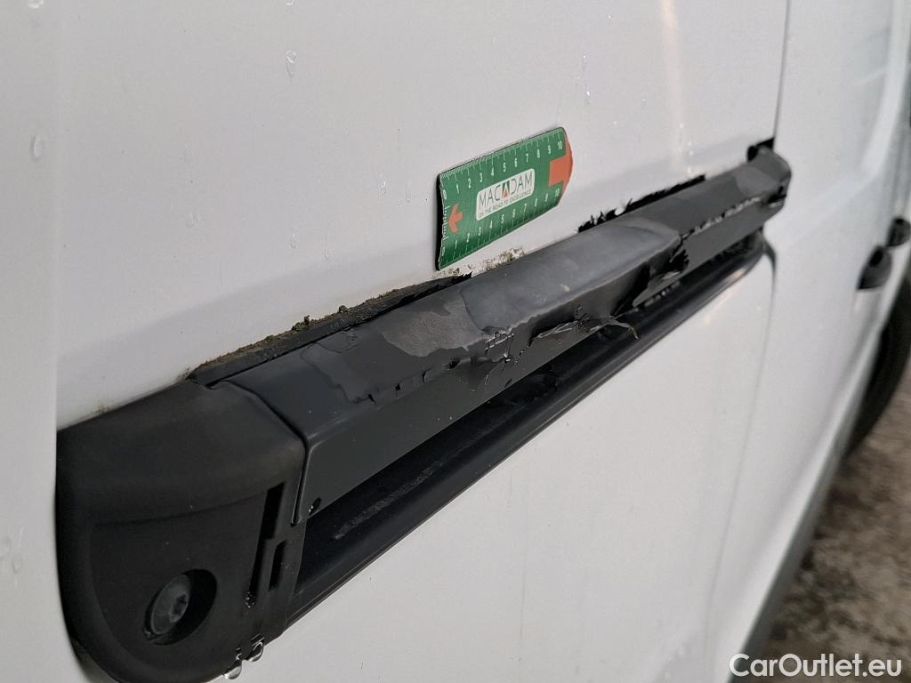  Citroen  Berlingo  Fourgon Confort L1 (Court) 1.6 100CV BVM5 E5 #24
