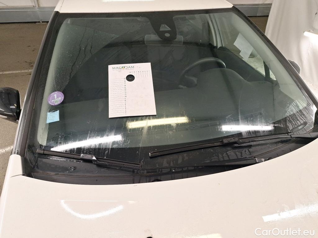  Citroen  C3  Société Feel 1.2 PureTech 80CV BVM5 E6d #19