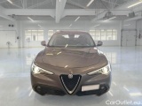  Alfa Romeo   STELVIO ALFA ROMEO / 2017 / 5P / SUV 2.2 TURBO DIESEL 160CV AT8 RWD BUSINESS(AUTOCARRO) #6