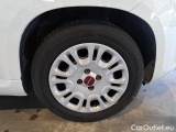  Fiat  Panda FIAT  / 2011 / 5P / BERLINA 1.0 FIREFLY 70CV SeS HYBRID #74