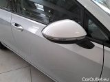  Volkswagen  Golf  VOLKSWAGEN / 2019 / 5P / BERLINA 2.0 TDI SCR 85KW LIFE DSG #61