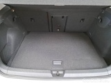  Volkswagen  Golf  VOLKSWAGEN / 2019 / 5P / BERLINA 2.0 TDI SCR 85KW LIFE DSG #73