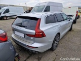  Volvo  V60 VOLVO  / 2019 / 5P / STATION WAGON T6 PLUG-IN AWD AUTOM.INSCR.EXPR. #2