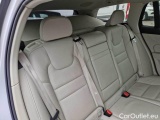  Volvo  V60 VOLVO  / 2019 / 5P / STATION WAGON T6 PLUG-IN AWD AUTOM.INSCR.EXPR. #15