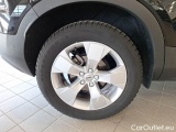  Volvo  XC 40 VOLVO XC40 / 2017 / 5P / SUV T3 AUTOMATICO MOMENTUM PRO #18