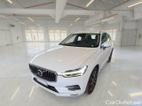 Volvo  XC60 VOLVO  / 2017 / 5P / SUV D4 AWD GEARTR. INSCRIPTION 