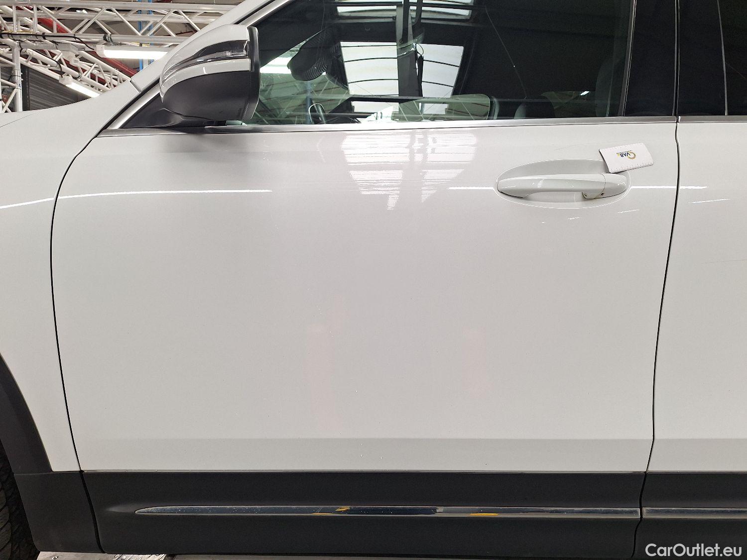  Mercedes  GLB Mercedes,  '19, Mercedes-Benz   200 d Business Solution 5d #24